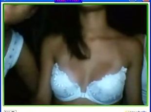 Turk lezbiyenler webcam& 039;de show yapiyorlar... (SESLI)